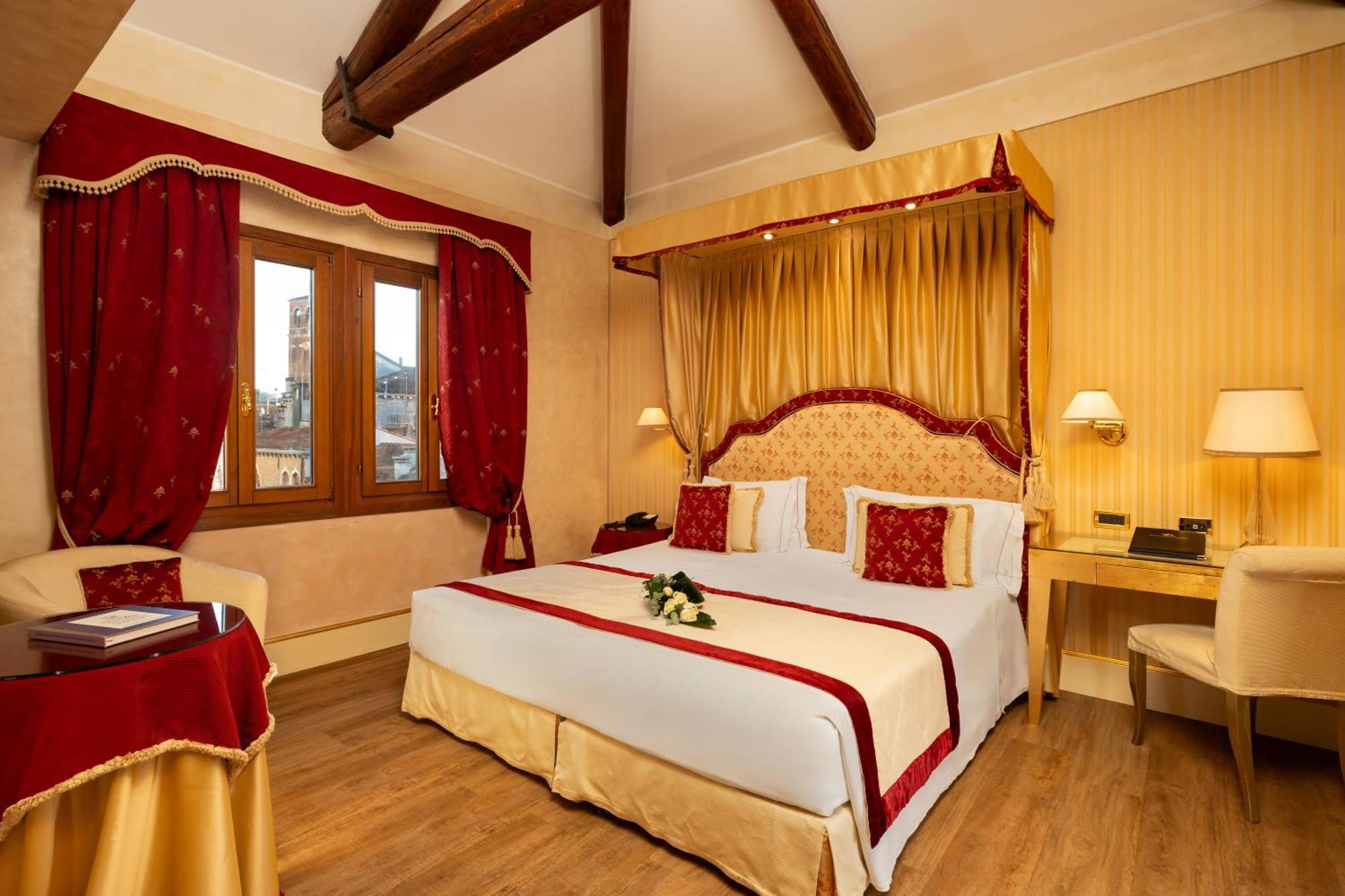 A La Commedia Hotel Venecia